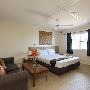 Coconut Palms Resort & Diamond Casino